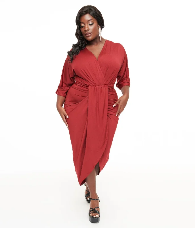 Plus Size Burgundy Ruched Wiggle Dress