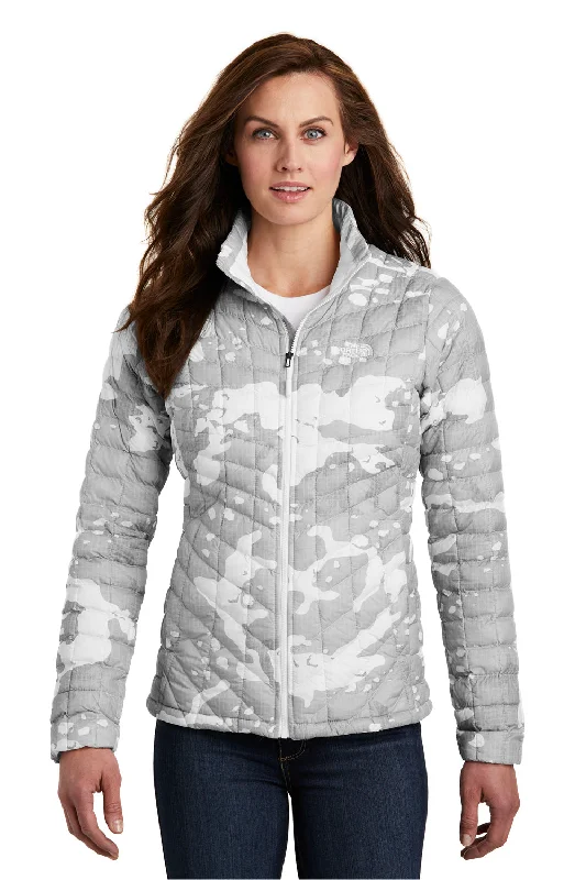 The North Face Womens ThermoBall Trekker Water Resistant Full Zip Jacket - White Woodchip Camo - Closeout