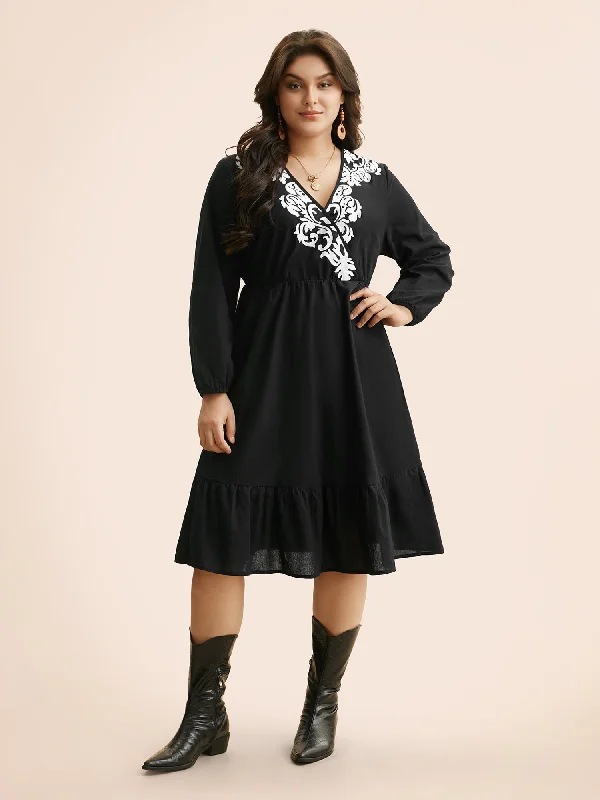 Boho Print Overlap Collar Midi Dress